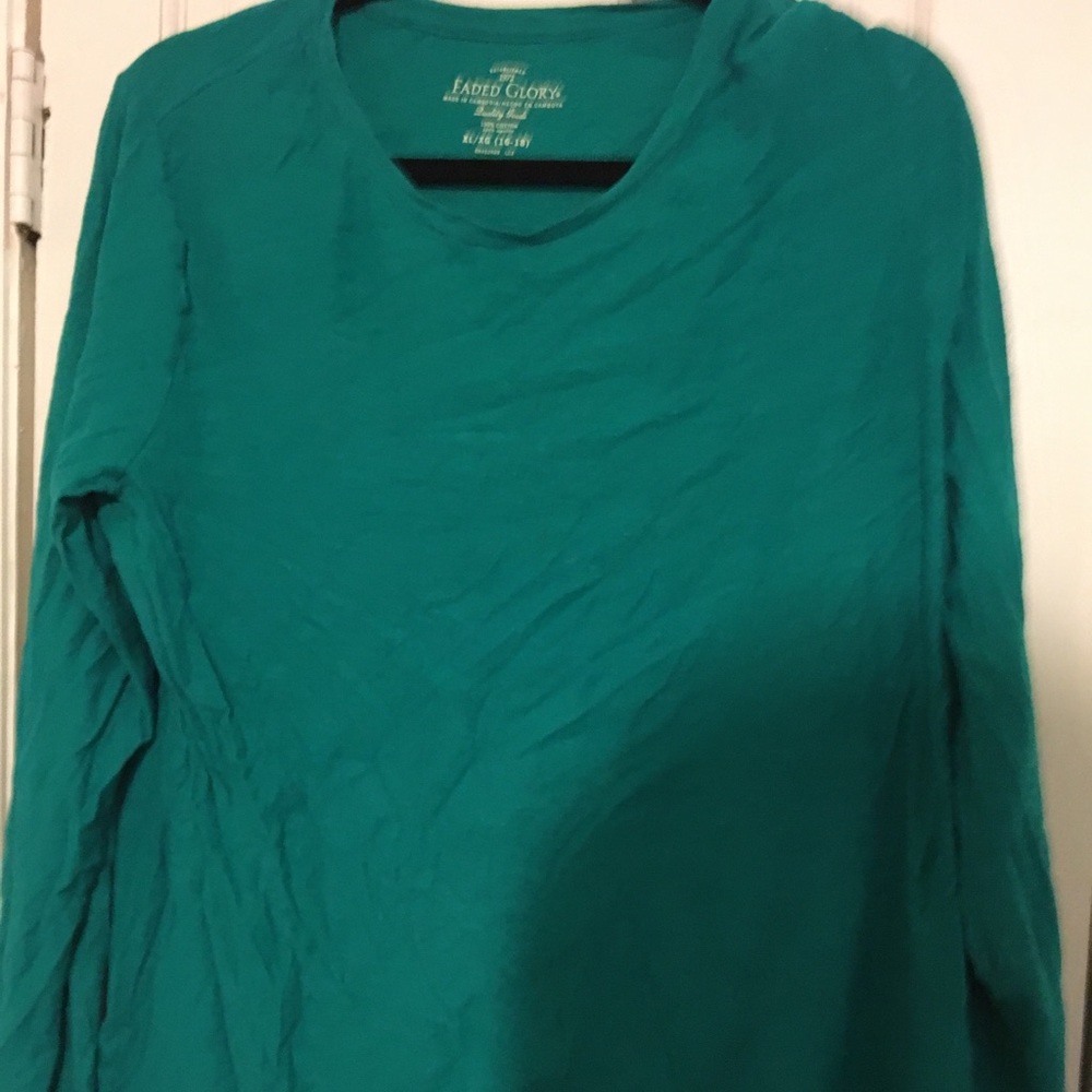 Long sleeve top